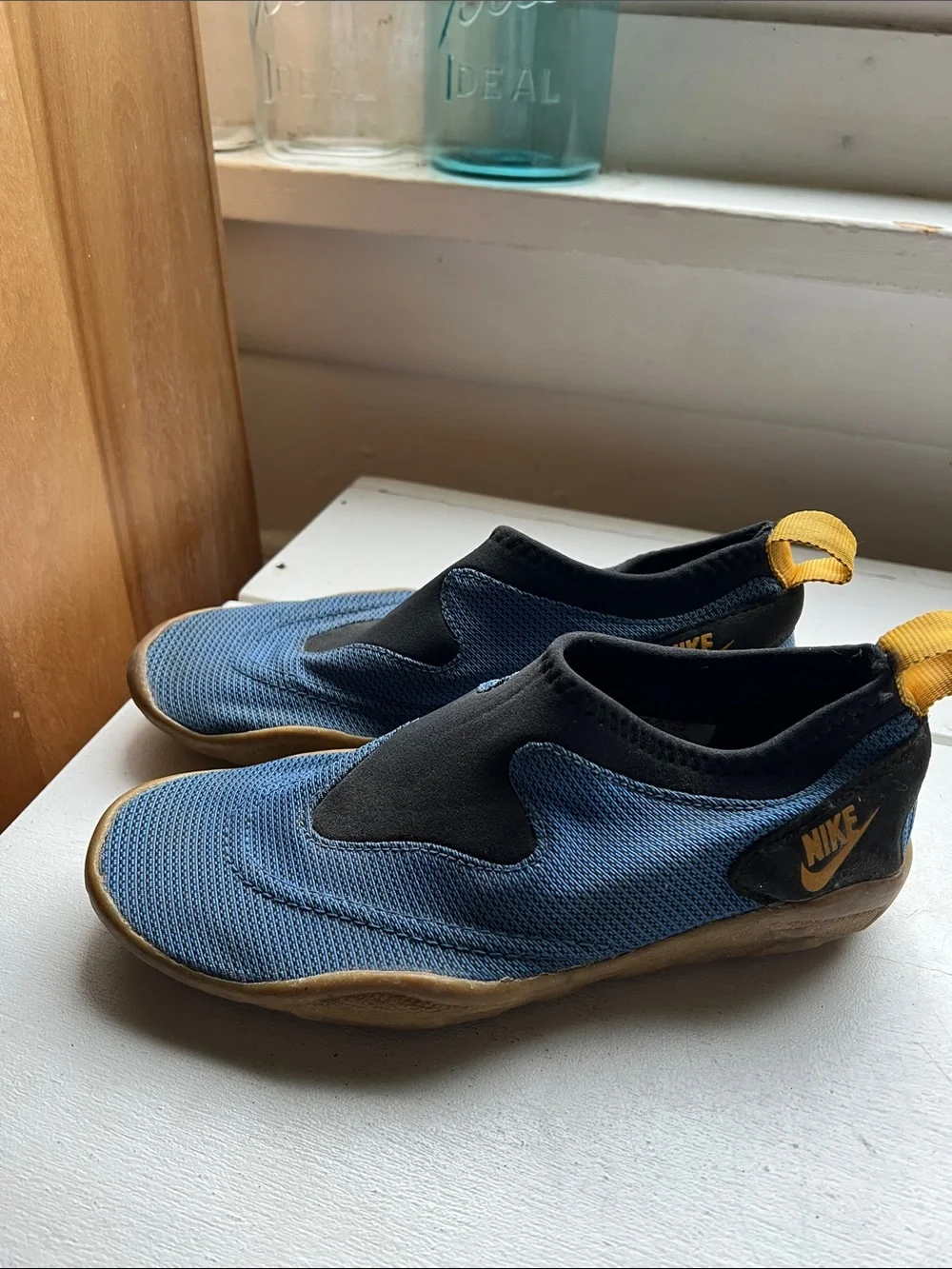 Nike Women’s Aqua Turf 1990a Slip-On Blue Mesh Water Shoes Scuba Gear Size 7